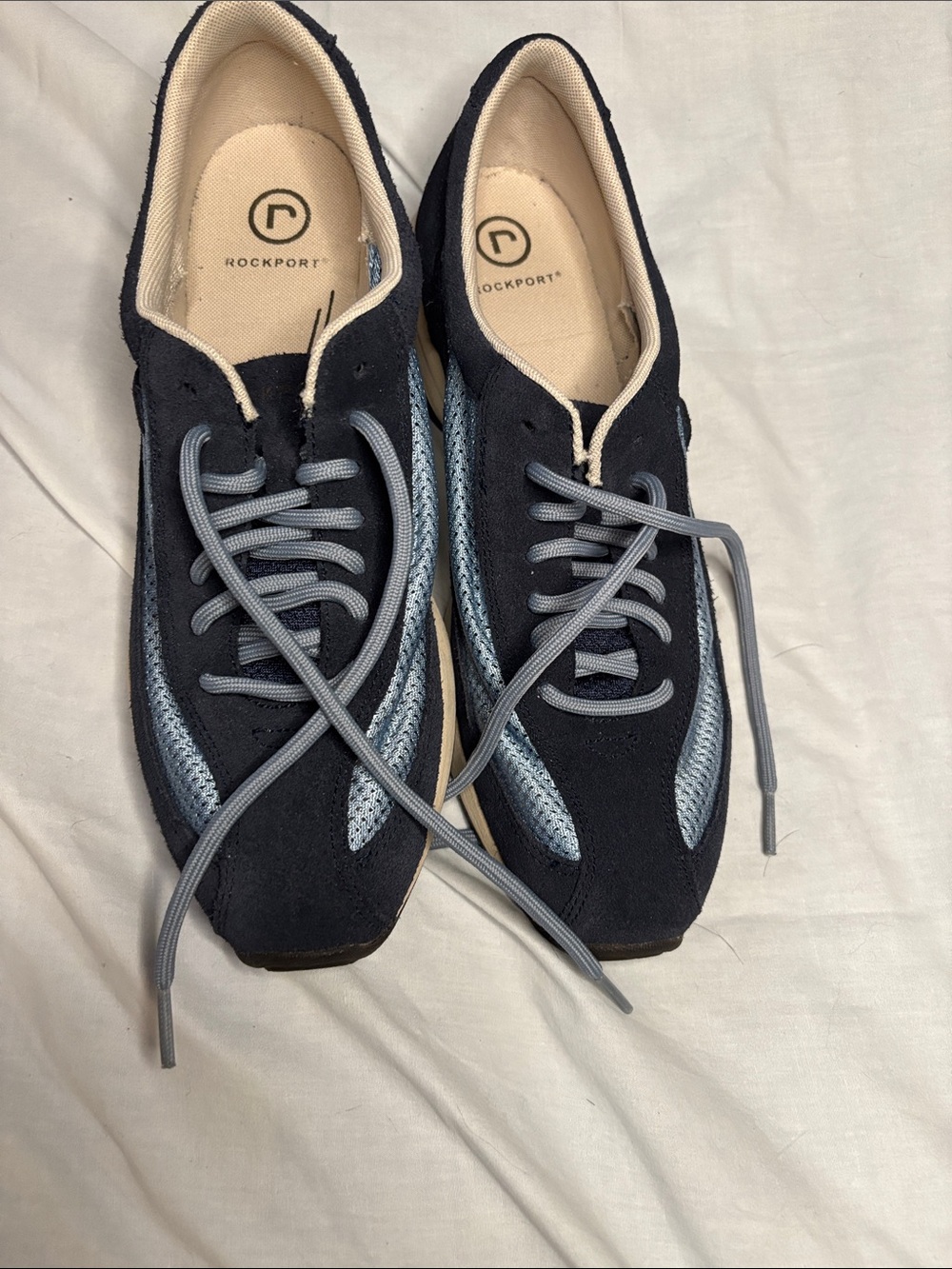 Rockport Women’s 8.5 Navy Suede Metallic Blue Sneakers Leather